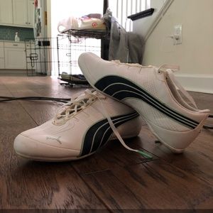 vintage puma sneakers